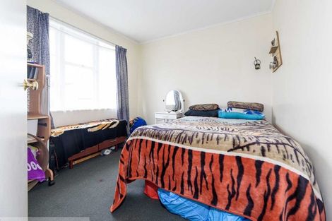 Photo of property in 12 Igloo Place, Red Hill, Papakura, 2110