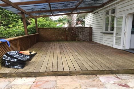 Photo of property in 19 Royal Terrace, Sandringham, Auckland, 1025