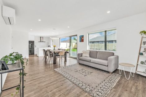 Photo of property in 30 Lunn Crescent, Leeston, 7632