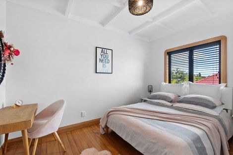 Photo of property in 5 Ridout Street, Maeroa, Hamilton, 3200