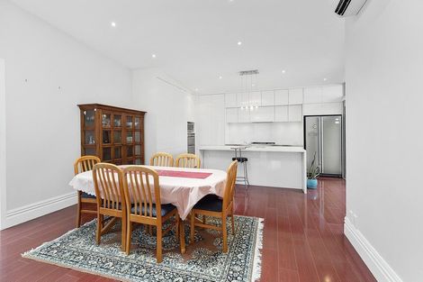 Photo of property in 100 Ellice Street, Mount Victoria, Wellington, 6011
