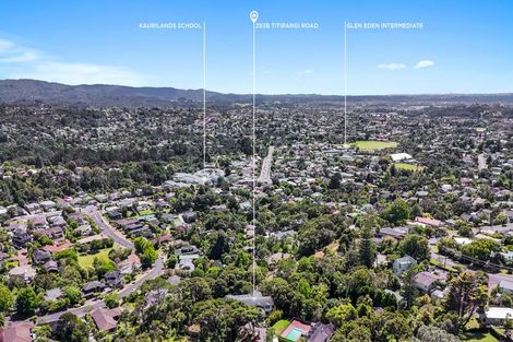 Photo of property in 293b Titirangi Road, Titirangi, Auckland, 0604