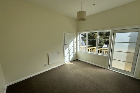 Photo of property in 17 Plunket Street, Kelburn, Wellington, 6012