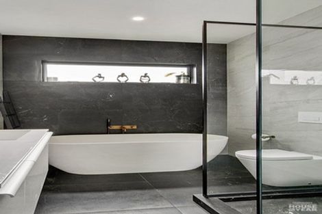 Photo of property in 2 Makete Crescent, Hobsonville, Auckland, 0618