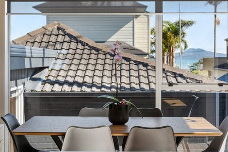 Photo of property in 32b Takutai Avenue, Bucklands Beach, Auckland, 2012