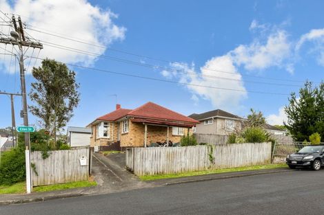 Photo of property in 28 Ellen Street, Manurewa East, Auckland, 2102