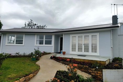 Photo of property in 28 Woodford Avenue, Brookfield, Tauranga, 3110
