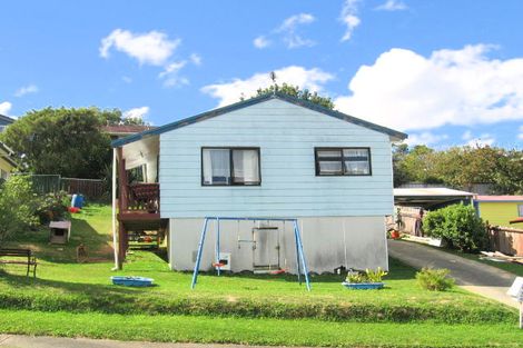 Photo of property in 24 Blueberry Grove, Timberlea, Upper Hutt, 5018