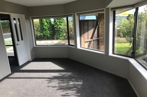 Photo of property in 2 Lantern Lane, Halswell, Christchurch, 8025