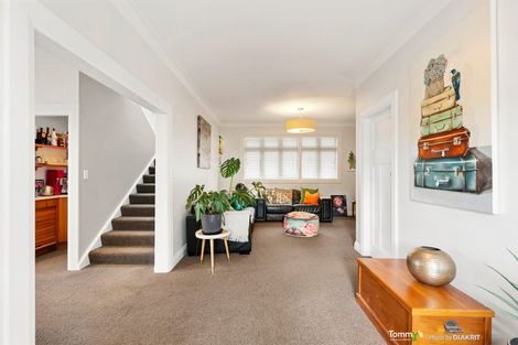 Photo of property in 27 Waru Street, Khandallah, Wellington, 6035