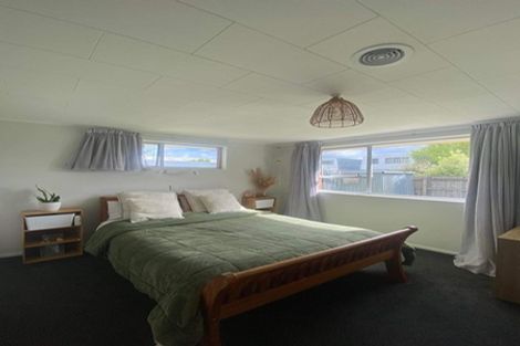 Photo of property in 2/13 William Booth Grove, Trentham, Upper Hutt, 5018