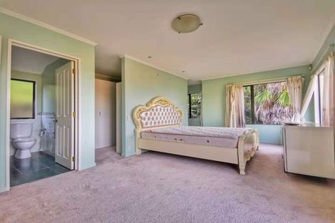 Photo of property in 55 Penguin Drive, Murrays Bay, Auckland, 0630