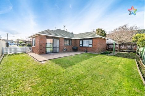 Photo of property in 1/44 Porutu Street, Fairfield, Lower Hutt, 5011