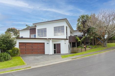 Photo of property in 14 Bell Common Close, Bethlehem, Tauranga, 3110