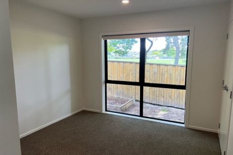 Photo of property in 40 Trinidad Road, Sunnynook, Auckland, 0620