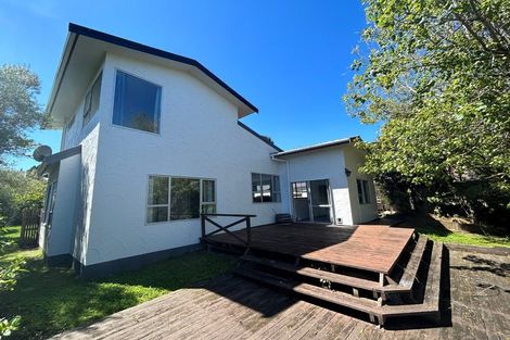 Photo of property in 15 Solway Place, Papakowhai, Porirua, 5024
