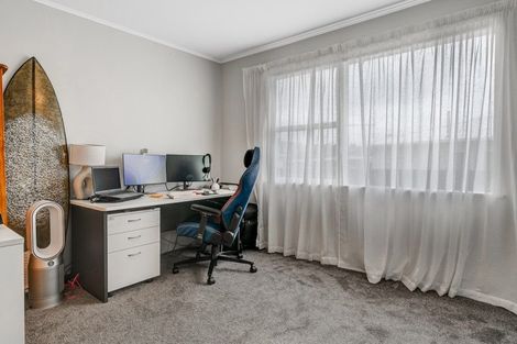 Photo of property in 71b Red Beach Road, Red Beach, 0932