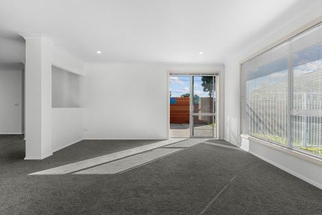 Photo of property in 82 Barbados Way, One Tree Point, 0118