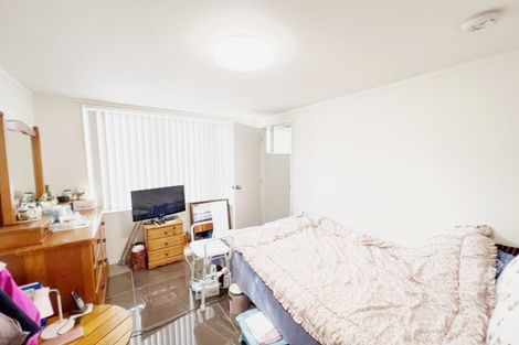 Photo of property in 2/42 Galvan Avenue, Sunnyhills, Auckland, 2010