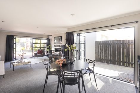 Photo of property in 7a Florence Avenue, Palmerston North, 4414