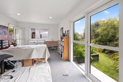 Photo of property in 98 Kinloch Road, Kinloch, Taupo, 3377