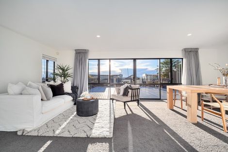 Photo of property in 25 Lookaway Place, Huntsbury, Christchurch, 8022