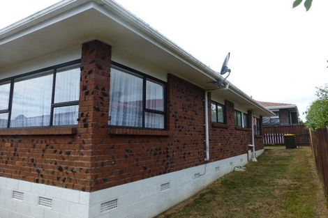 Photo of property in 2/87 Cook Street, Howick, Auckland, 2014