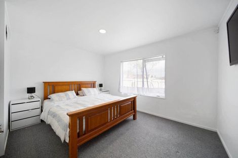 Photo of property in 10 Horlicks Place, Randwick Park, Auckland, 2105