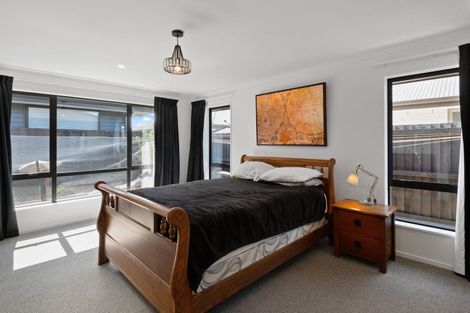 Photo of property in 11 Donne Street, Marshland, Christchurch, 8083