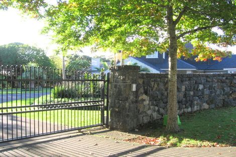 Photo of property in 13 Acmena Lane, Pakuranga, Auckland, 2010