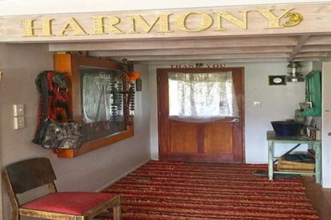 Photo of property in 540 Kawakawa-orere Road, Orere Point, Papakura, 2585