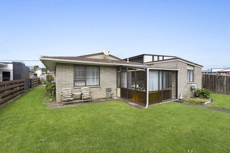 Photo of property in 5b Clemow Road, Fitzroy, New Plymouth, 4312