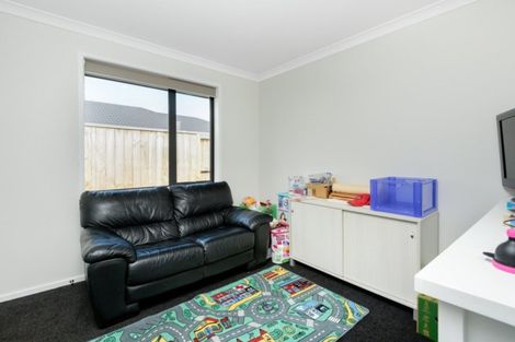 Photo of property in 4 Okataina Street, Pyes Pa, Tauranga, 3112