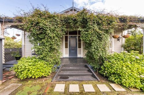Photo of property in 459a Featherston Street, Palmerston North, 4414