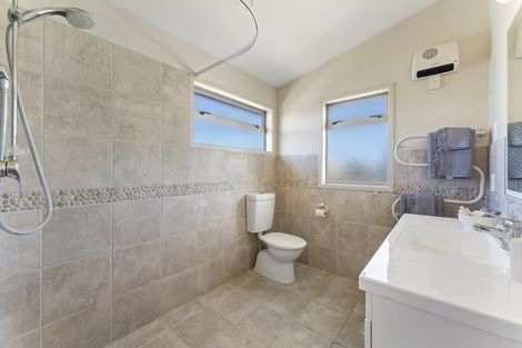 Photo of property in 27 Nelson Street, Foxton Beach, Foxton, 4815