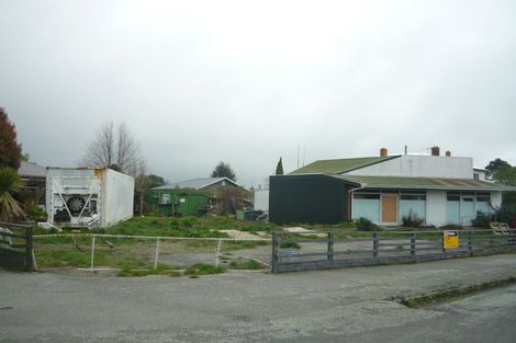 Photo of property in 102 Shearman Street, Waimate, 7924