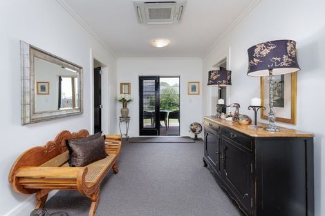 Photo of property in 2 Hunter Crescent, Waimate, 7924