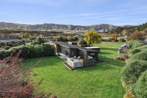 Photo of property in 2 Pisa Road, Luggate, Cromwell, 9383