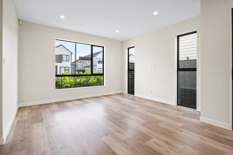 Photo of property in 6 Babos Avenue, Kumeu, 0810