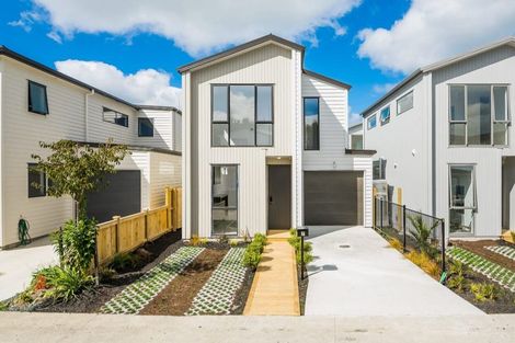 Photo of property in 7 Pihoihoi Place, Hobsonville, Auckland, 0616