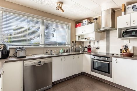 Photo of property in 53 Toru Road, Paraparaumu Beach, Paraparaumu, 5032