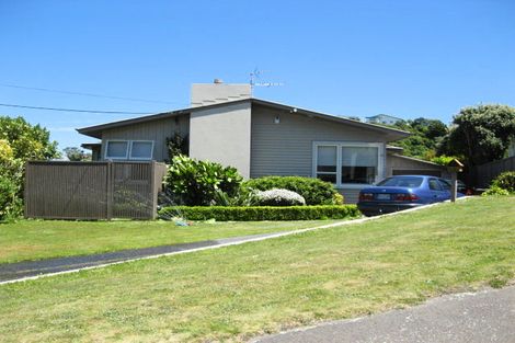 Photo of property in 43 Lohia Street, Khandallah, Wellington, 6035