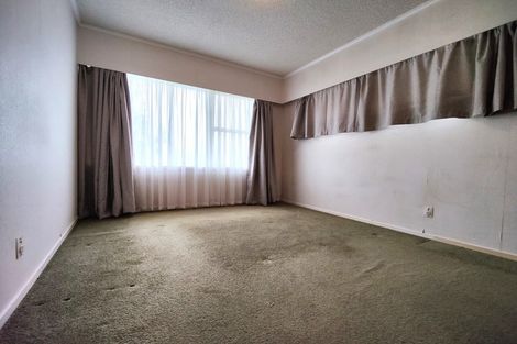 Photo of property in 9 Stansfield Place, Sunnyhills, Auckland, 2010