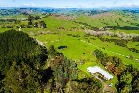 Photo of property in 1875 Kanakanaia Road, Whatatutu, Te Karaka, 4091