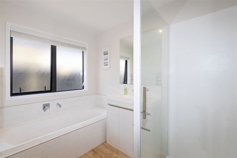 Photo of property in 54 Bronco Drive, Aidanfield, Christchurch, 8025