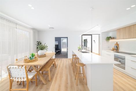 Photo of property in 11 Jardine Place, Marshland, Christchurch, 8051