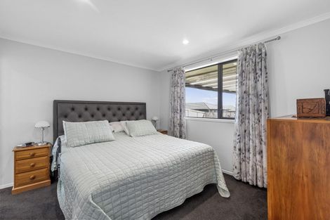 Photo of property in 5 Chardonnay Way, Te Kauwhata, 3710