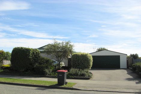 Photo of property in 2 Godley Place, Oceanview, Timaru, 7910