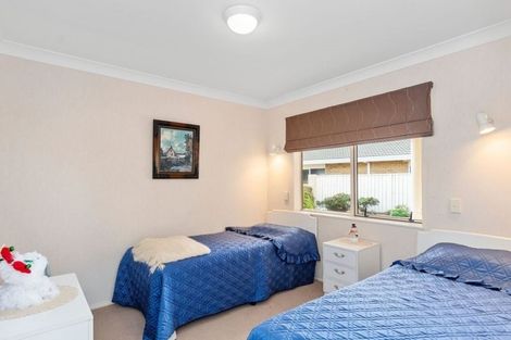 Photo of property in 25 Plateau Heights, Mount Maunganui, 3116