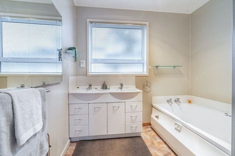 Photo of property in 305 Kelvin Street, Gladstone, Invercargill, 9810